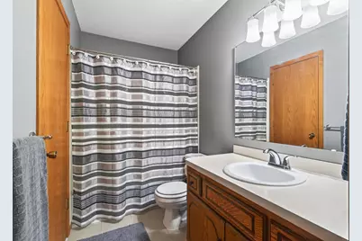 1415 Sycamore Lane N, Plymouth, MN 55441 - Photo 25