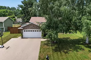 1415 Sycamore Ln N, Plymouth, MN 55441 - Photo 53