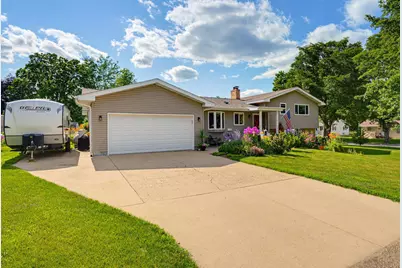 870 Hanson Drive SW, Hutchinson, MN 55350 - Photo 33