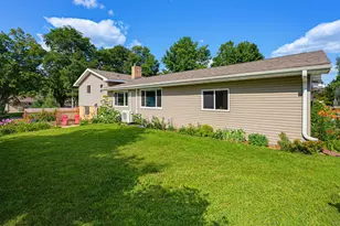 870 Hanson Dr SW, Hutchinson, MN 55350 - Photo 31