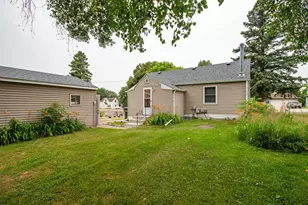 620 E Adolphus Ave, Fergus Falls, MN 56537 - Photo 11