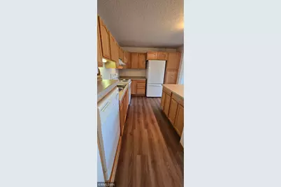 2155 6th Lane SE #206, Cambridge, MN 55008 - Photo 3