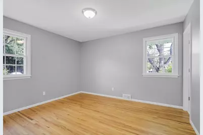 8016 35th Avenue N, Crystal, MN 55427 - Photo 29
