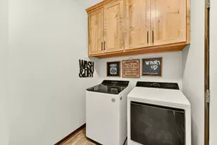 562 15th Ave NE, Byron, MN 55920 - Photo 17