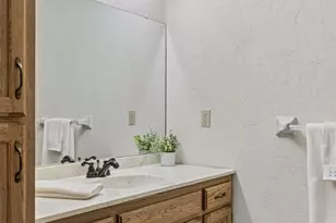 314 Wedgewood Dr, Mahtomedi, MN 55115 - Photo 29