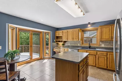 314 Wedgewood Drive, Mahtomedi, MN 55115 - Photo 23