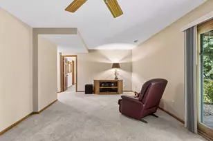 314 Wedgewood Dr, Mahtomedi, MN 55115 - Photo 41