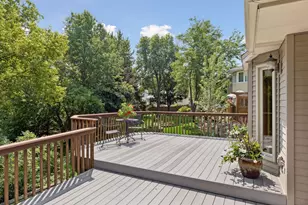314 Wedgewood Dr, Mahtomedi, MN 55115 - Photo 53