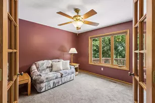 314 Wedgewood Dr, Mahtomedi, MN 55115 - Photo 21