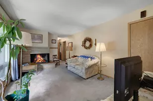 1826 Alameda St, Roseville, MN 55113 - Photo 7