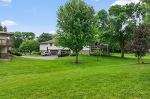 645 Portland Pl, Burnsville, MN 55337 - Photo 27