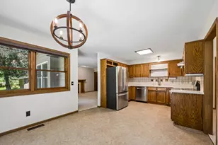 6306 Crackleberry Trail, Woodbury, MN 55129 - Photo 43