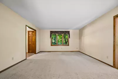 6306 Crackleberry Trail, Woodbury, MN 55129 - Photo 37