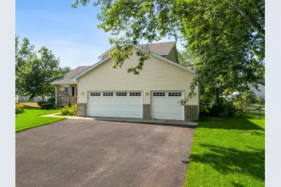 1011 Hillock Street NW, Isanti, MN 55040 - Photo 9