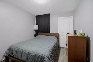 53 Dale St N, Saint Paul, MN 55102 - Photo 15