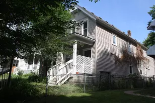 833 3rd St E, Saint Paul, MN 55106 - Photo 3