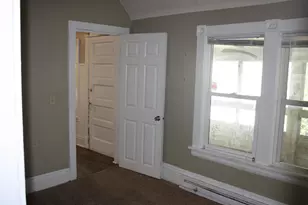 833 3rd St E, Saint Paul, MN 55106 - Photo 23