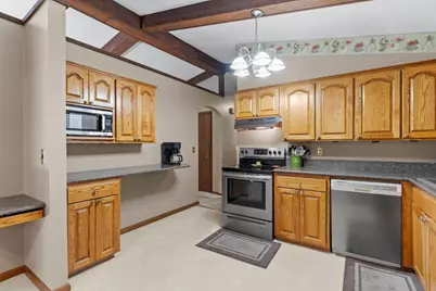 7989 Eastwood Road, Mounds View, MN 55112 - Photo 15