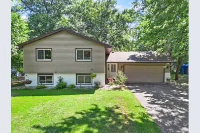 7989 Eastwood Road, Mounds View, MN 55112 - Photo 3