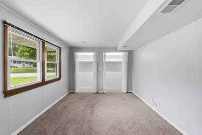 10500 Vessey Road, Bloomington, MN 55437 - Photo 25