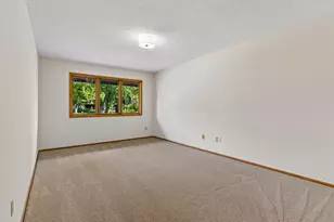 3149 Farnum Dr, Eagan, MN 55121 - Photo 19