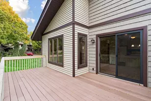 3149 Farnum Dr, Eagan, MN 55121 - Photo 11