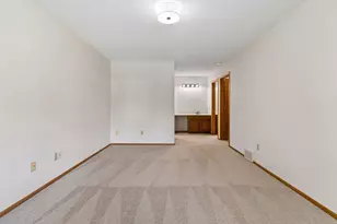 3149 Farnum Dr, Eagan, MN 55121 - Photo 21