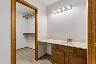 3149 Farnum Dr, Eagan, MN 55121 - Photo 21
