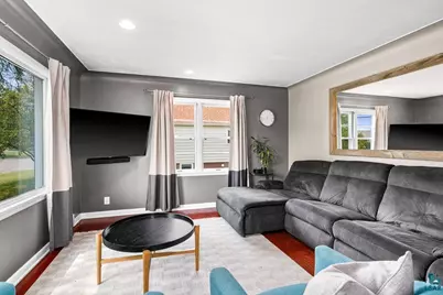 19 E Buffalo Street, Duluth, MN 55811 - Photo 5