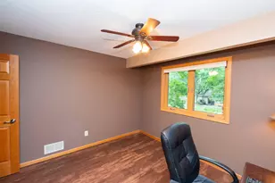 9094 Jensen Ave S, Cottage Grove, MN 55016 - Photo 11