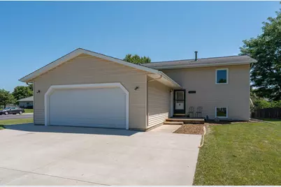 1655 Valley View Drive, North Mankato, MN 56003 - Photo 1