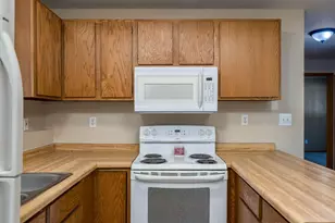 1655 Valley View Dr, North Mankato, MN 56003 - Photo 27