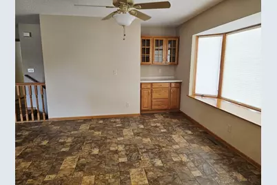 508 6th Avenue NW, Austin, MN 55912 - Photo 5