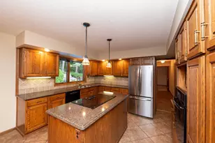 1820 Interlachen Alcove, Woodbury, MN 55125 - Photo 33