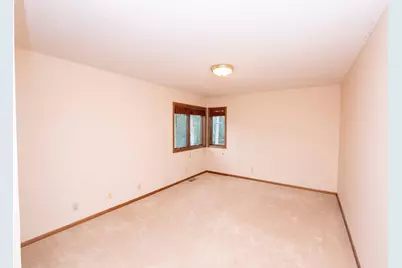1820 Interlachen Alcove, Woodbury, MN 55125 - Photo 77