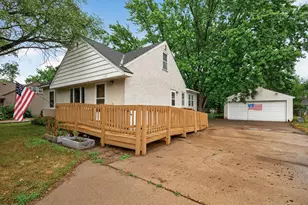 2551 Rainbow Ln, New Brighton, MN 55112 - Photo 5