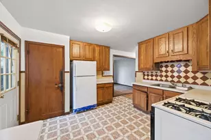 2551 Rainbow Ln, New Brighton, MN 55112 - Photo 11