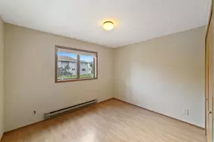 930 Lyn Way, Hastings, MN 55033 - Photo 11