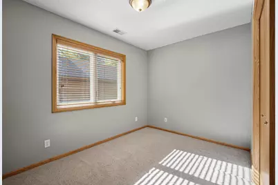 960 Wildflower Court, Eagan, MN 55123 - Photo 27