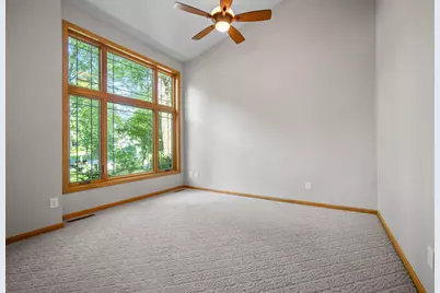 960 Wildflower Court, Eagan, MN 55123 - Photo 5