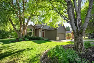 960 Wildflower Ct, Eagan, MN 55123 - Photo 1