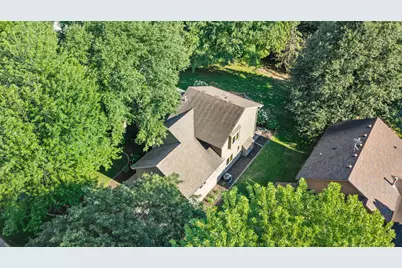 960 Wildflower Court, Eagan, MN 55123 - Photo 37