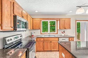 1722 Orchard Dr, Woodbury, MN 55125 - Photo 17