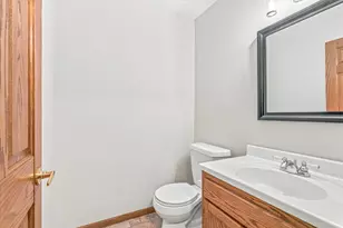 1722 Orchard Dr, Woodbury, MN 55125 - Photo 25