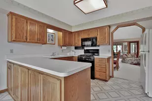 1123 Lois Ct, Shoreview, MN 55126 - Photo 29