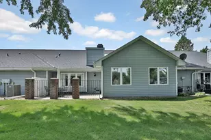 1123 Lois Ct, Shoreview, MN 55126 - Photo 17
