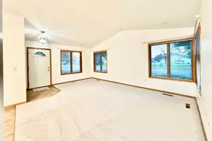 939 Mayvis Blvd, Mankato, MN 56001 - Photo 11