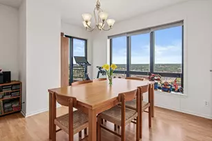 168 6th St E, Saint Paul, MN 55101 - Photo 5