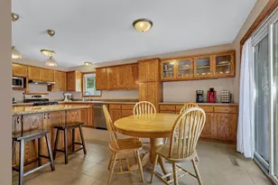 737 4th St N, Sartell, MN 56377 - Photo 5