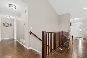 914 Prestwick Dr, Belle Plaine, MN 56011 - Photo 13